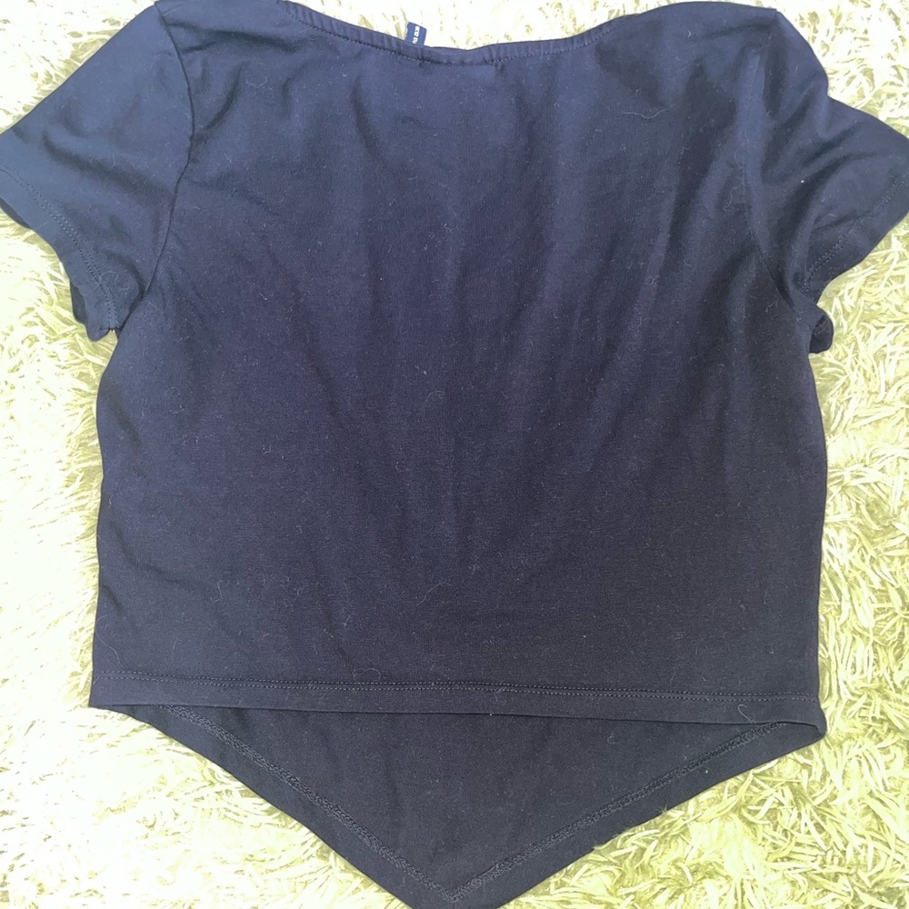 Square neck triangle top - Picture 3 of 3